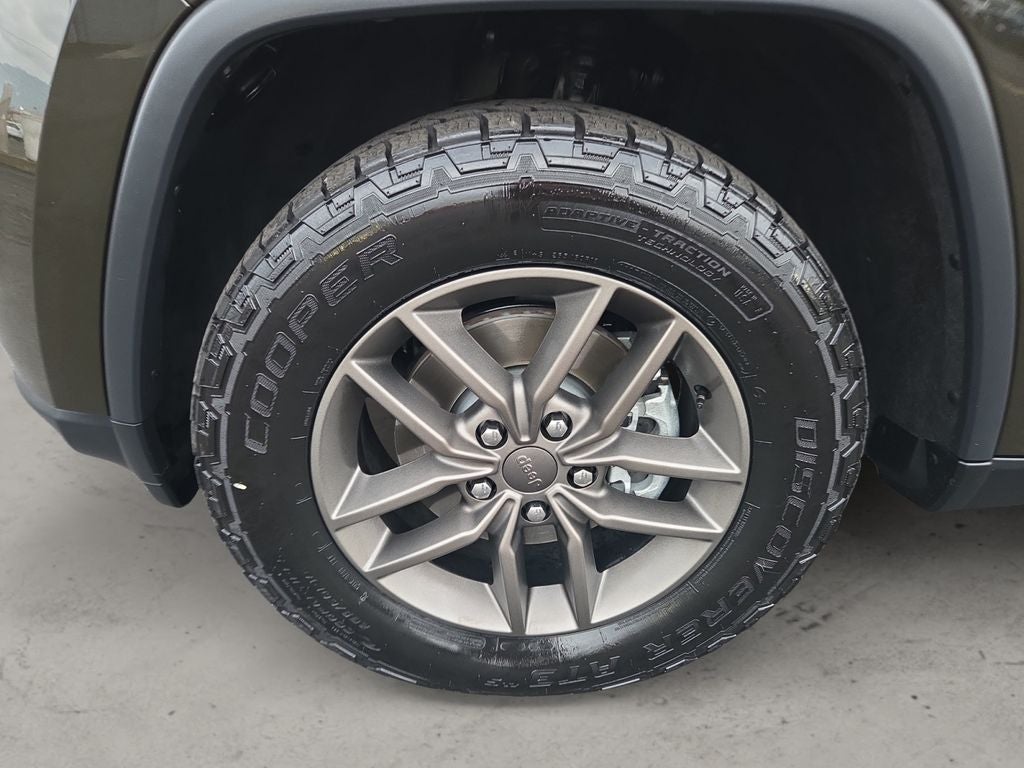 2017 Jeep Grand Cherokee 75th Anniversary Edition