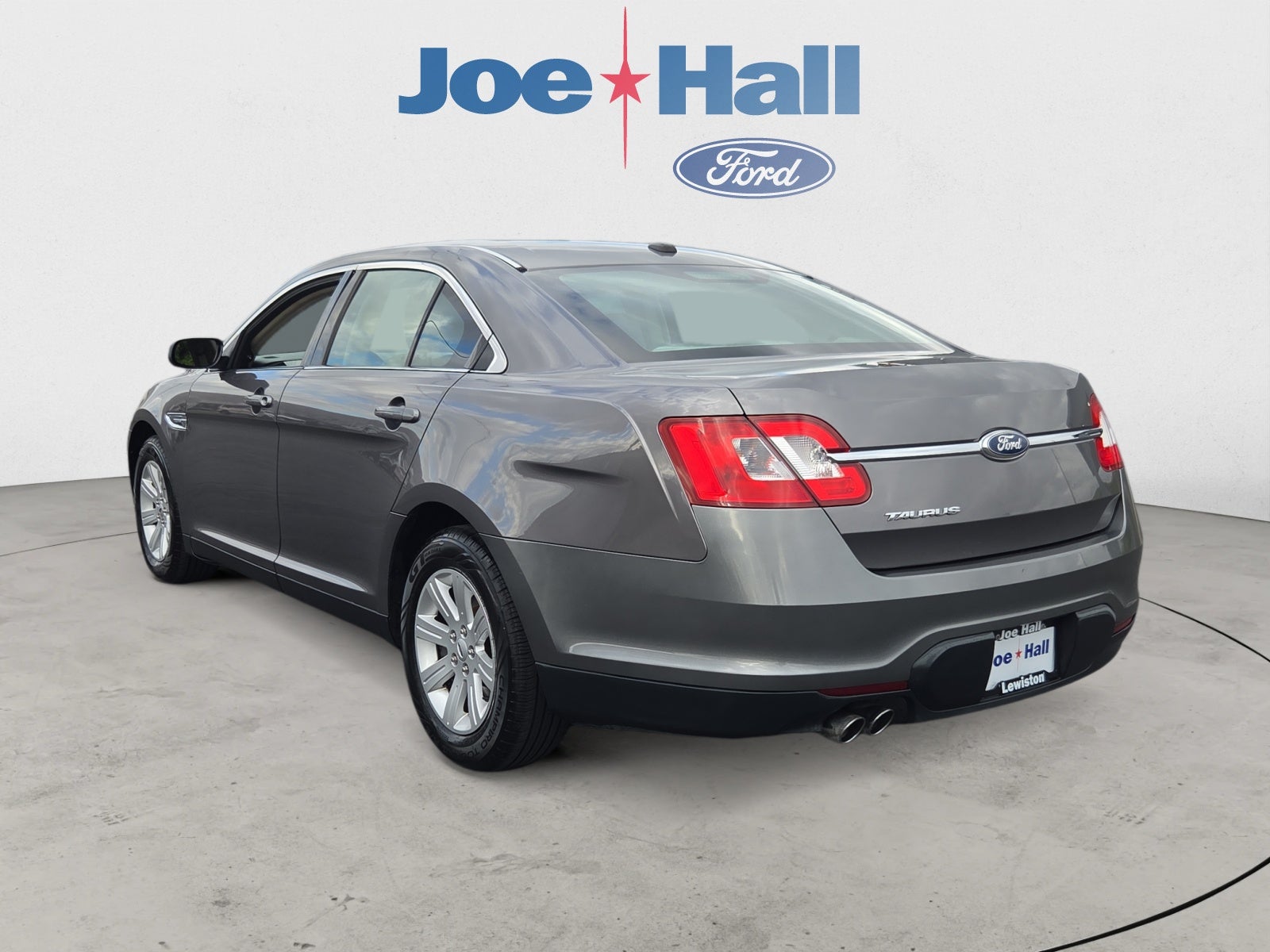 2011 Ford Taurus SE