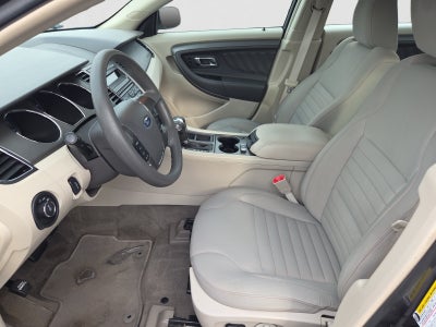 2011 Ford Taurus SE