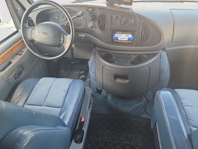 1999 Ford Econoline Base