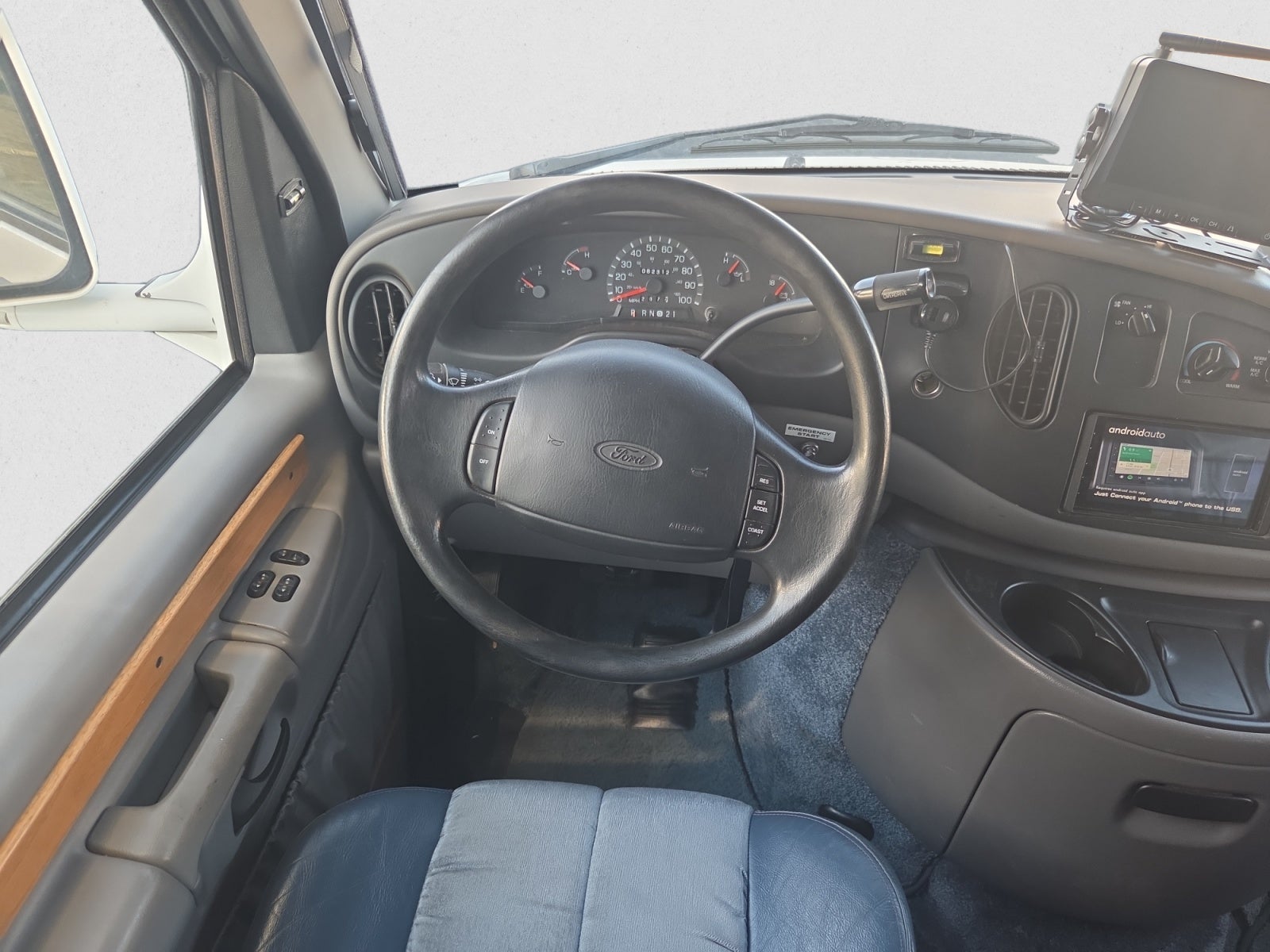 1999 Ford Econoline Base