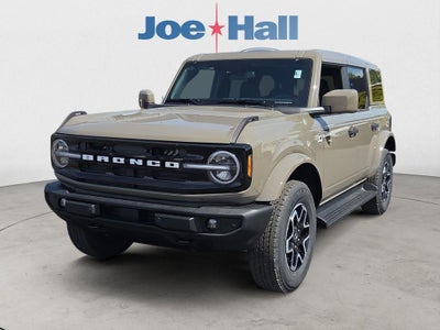 2026 Ford Bronco Outer Banks