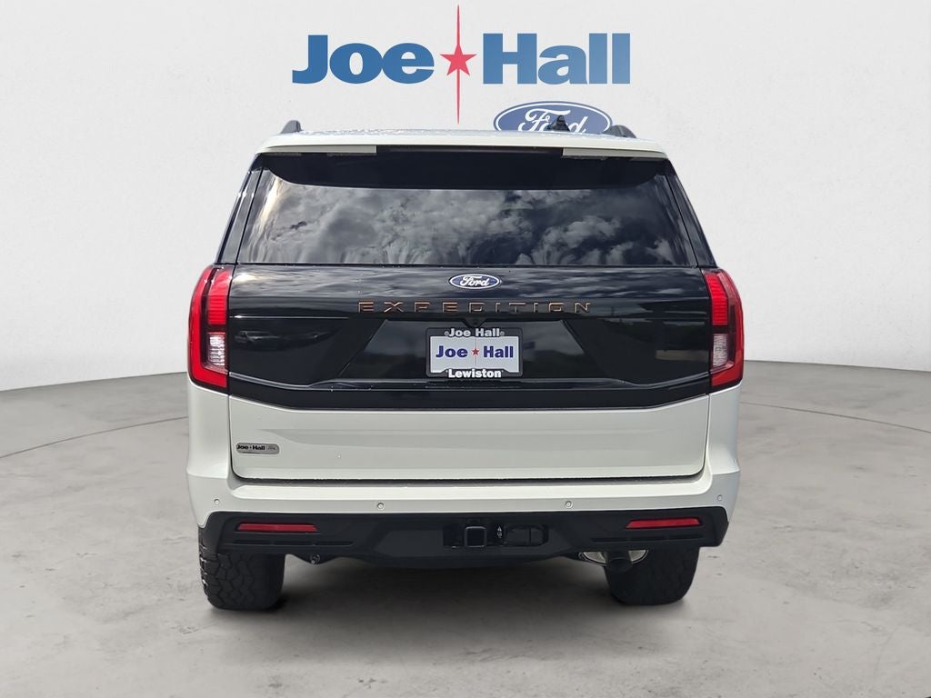 2027 Ford Expedition Tremor