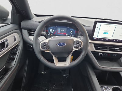 2027 Ford Explorer Active w/200A Pkg