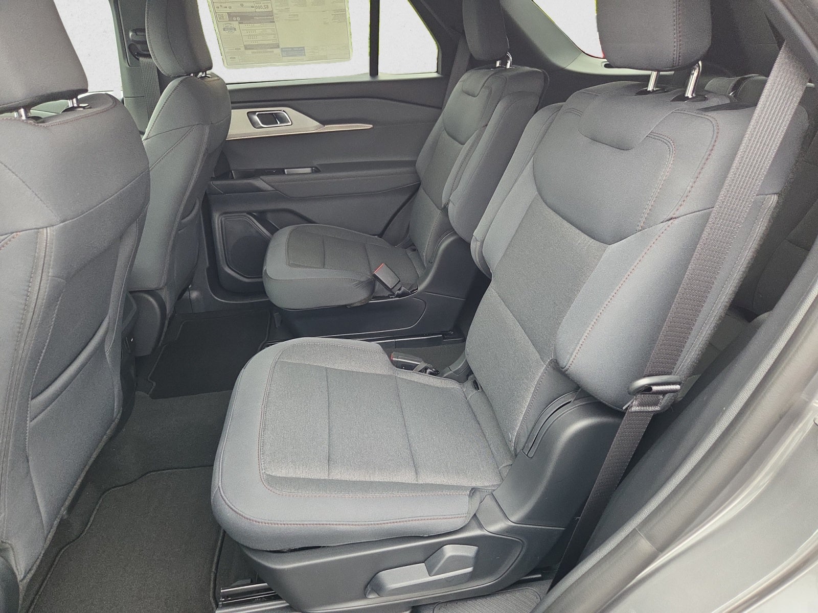 2027 Ford Explorer Active w/200A Pkg