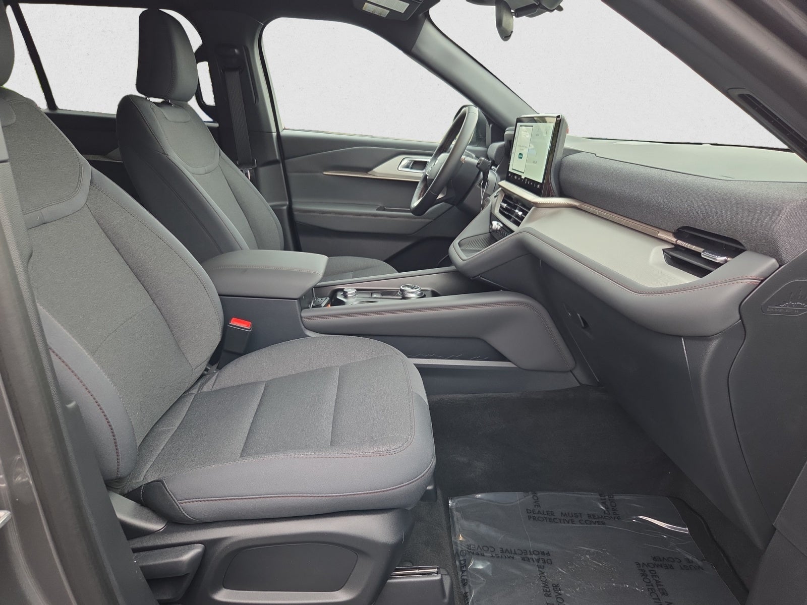2027 Ford Explorer Active w/200A Pkg