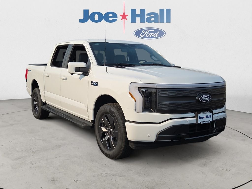 2025 Ford F-150 Lightning LARIAT
