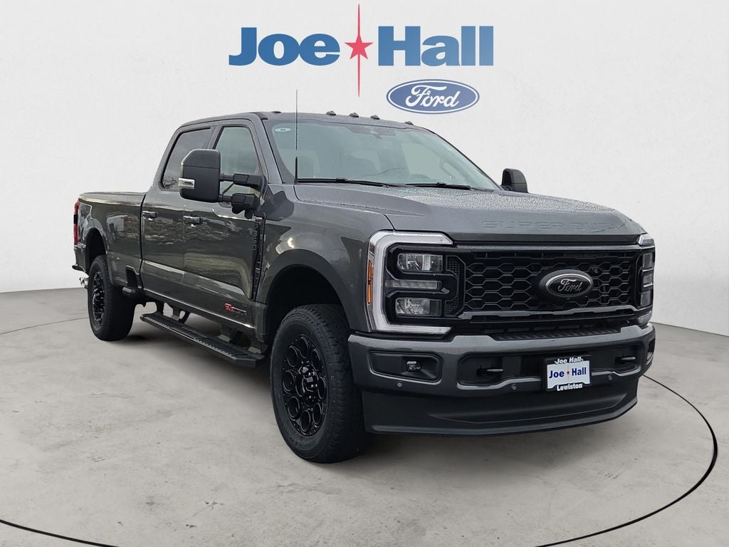 2026 Ford F-350 LARIAT
