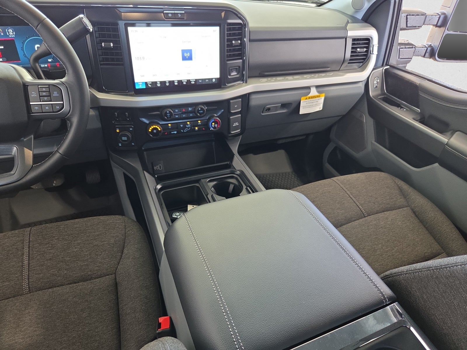 2027 Ford F-350 XLT