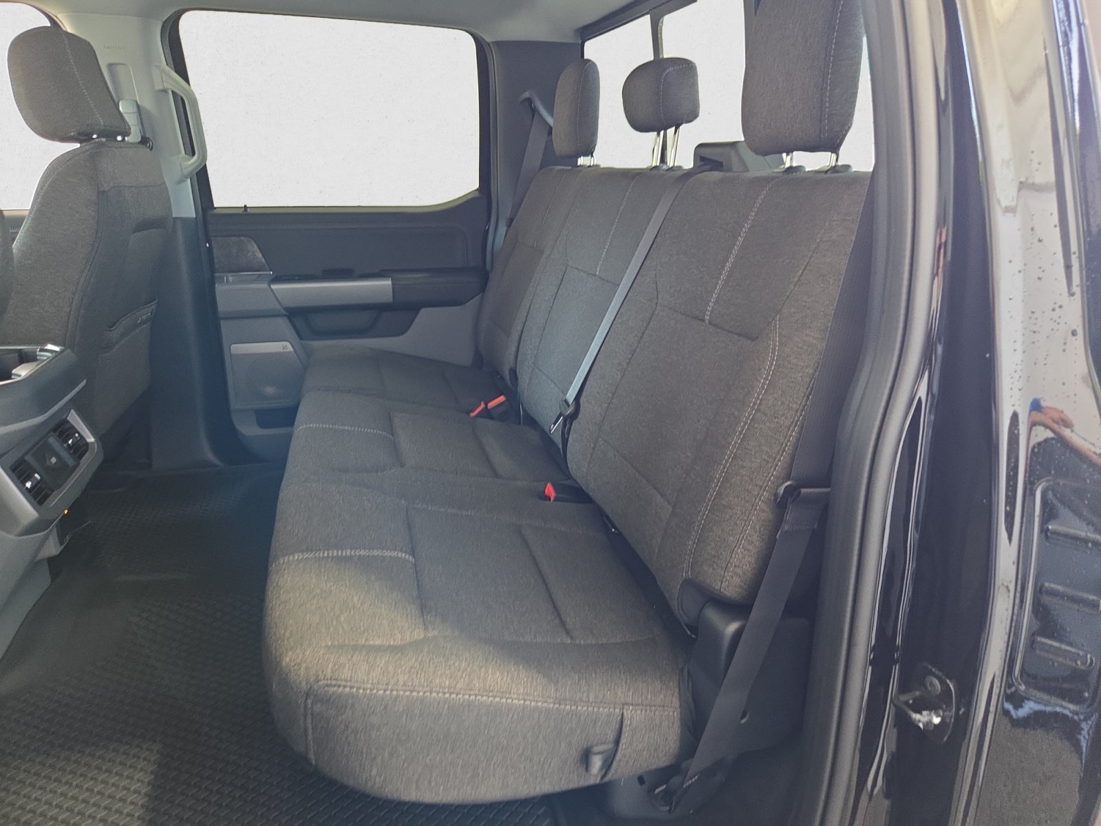 2027 Ford F-350 XLT