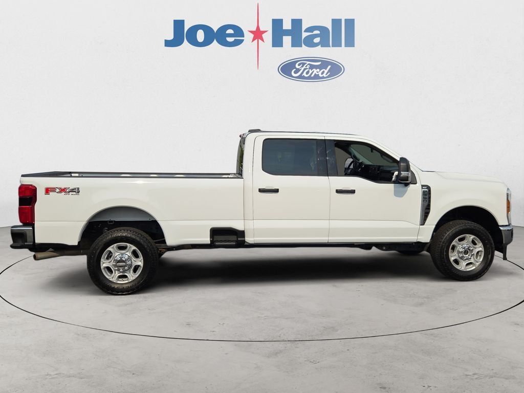 2025 Ford F-350 XLT