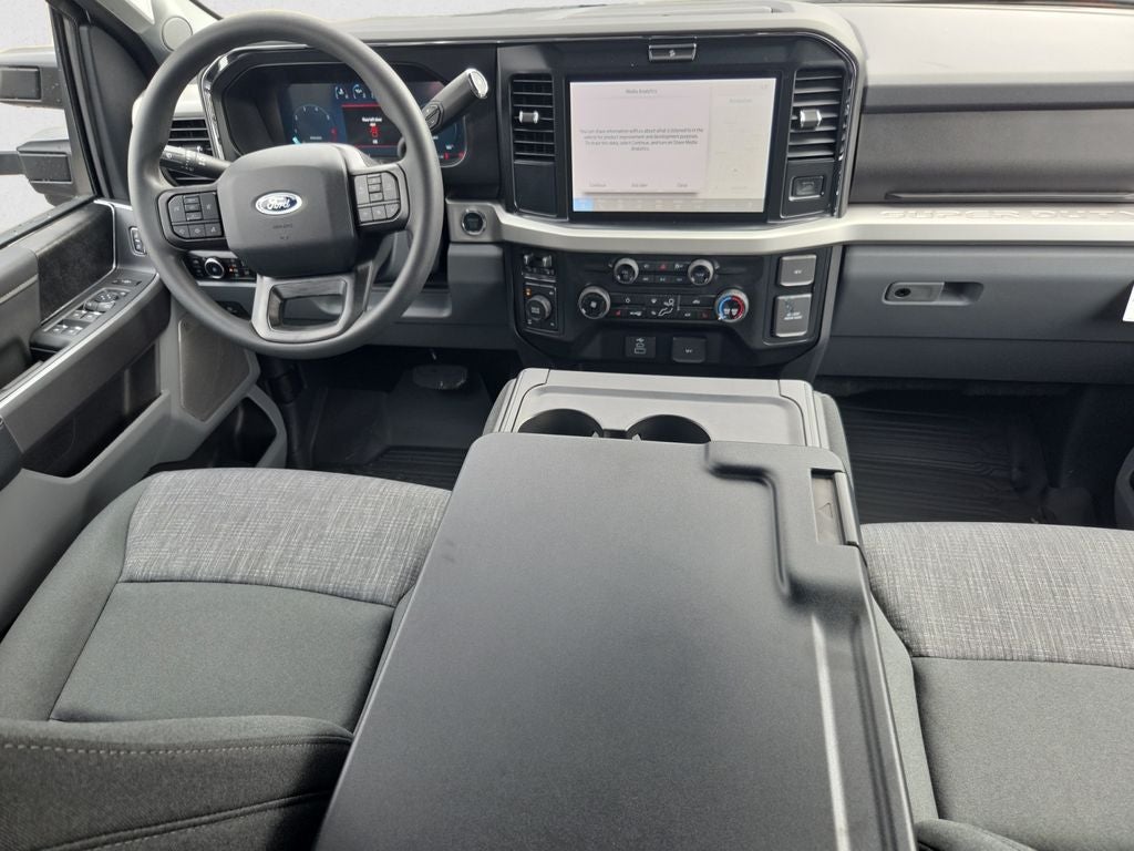 2026 Ford F-350 XLT