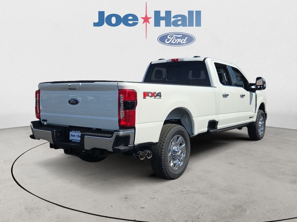 2026 Ford F-350 LARIAT