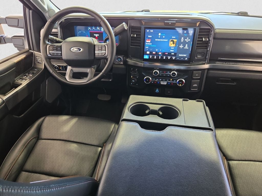 2025 Ford F-350 LARIAT