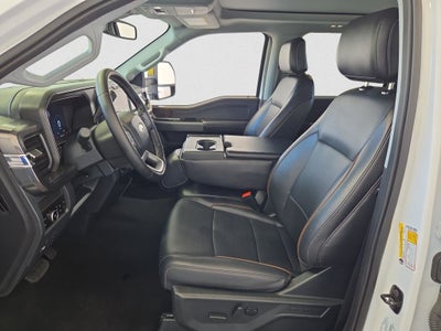 2025 Ford F-350 LARIAT