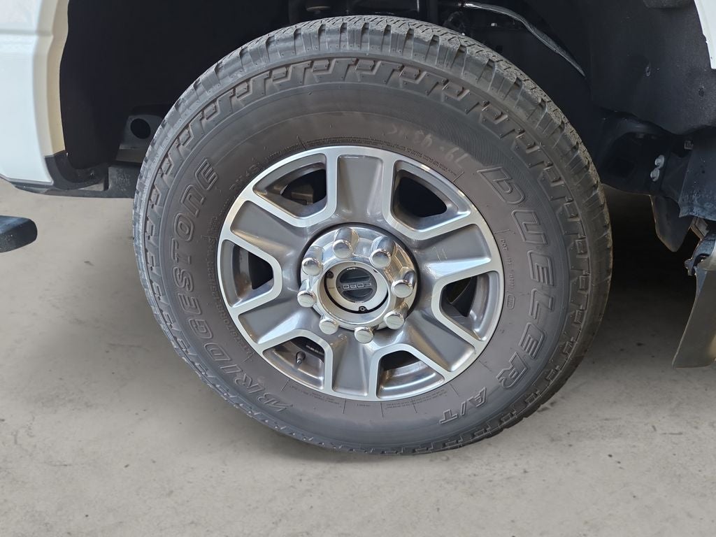 2025 Ford F-350 LARIAT