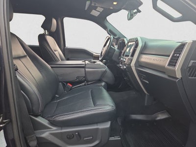 2022 Ford F-350 LARIAT