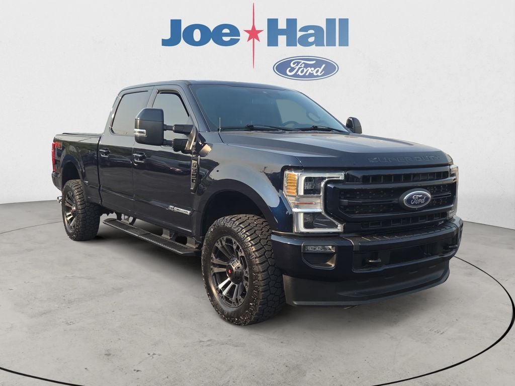 2022 Ford F-350 LARIAT