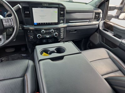 2025 Ford F-350 LARIAT