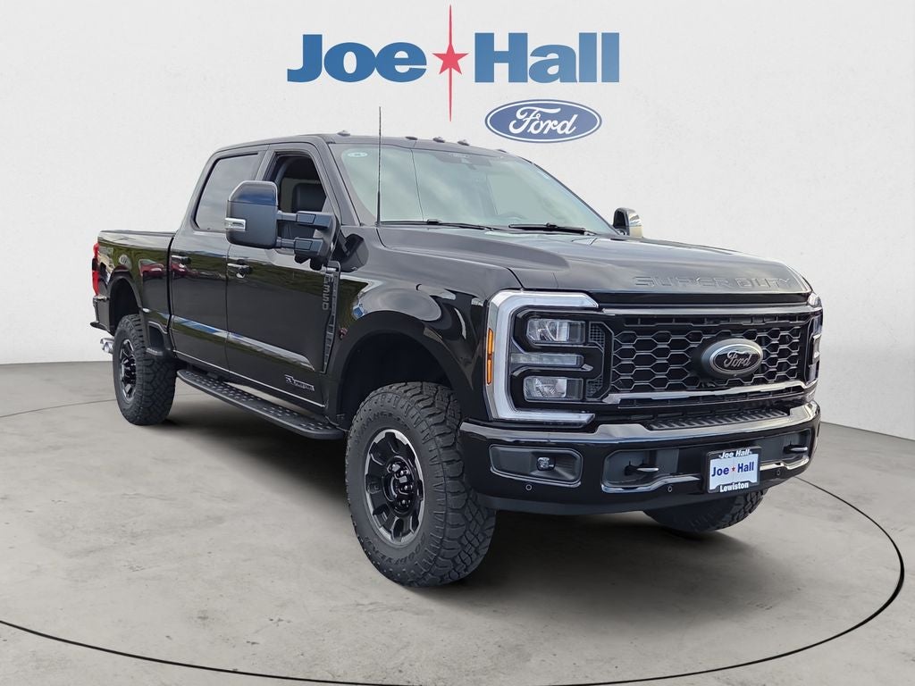 2026 Ford F-350 LARIAT