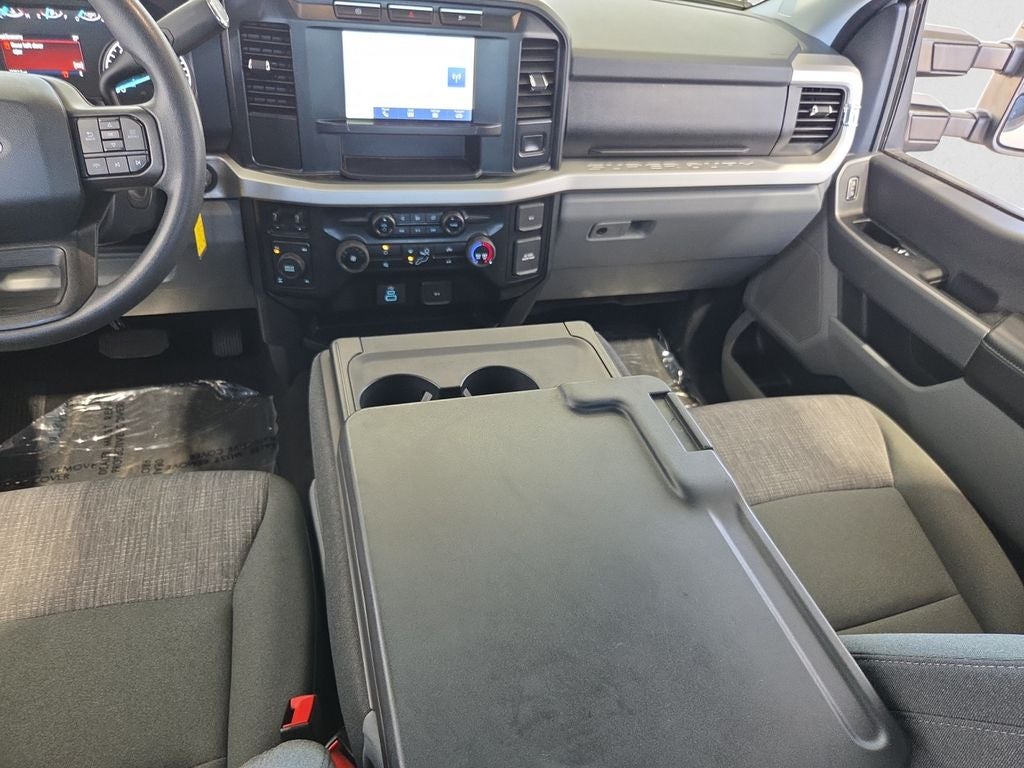 2024 Ford F-350 XLT