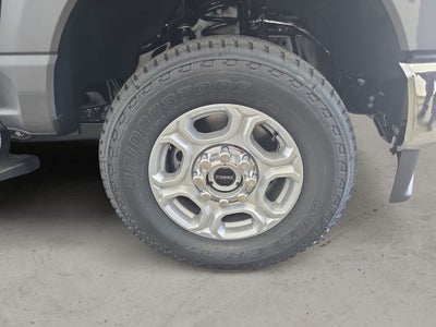 2026 Ford F-350 XLT