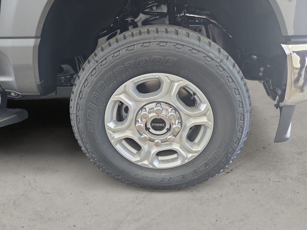 2026 Ford F-350 XLT