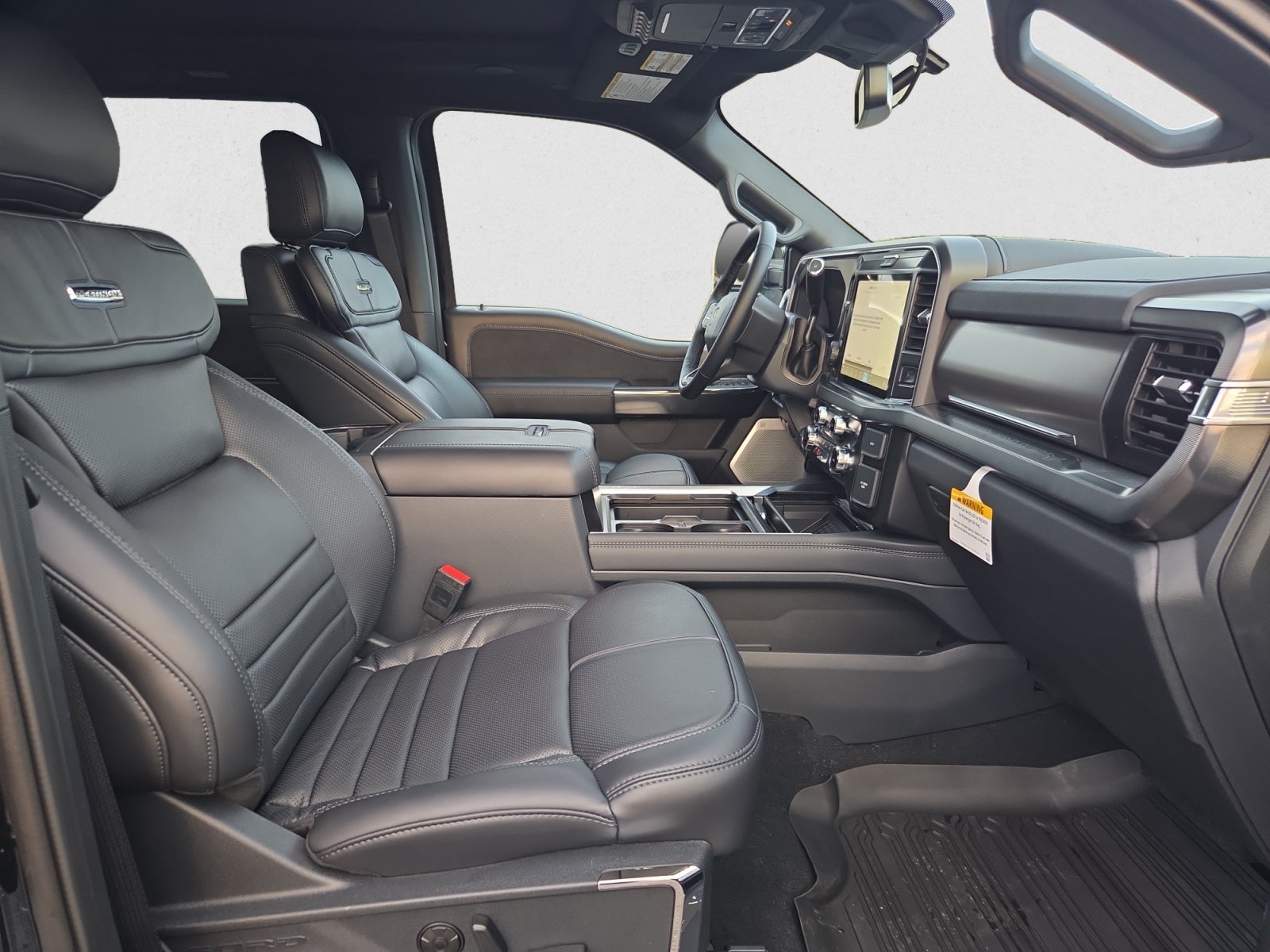2027 Ford F-350 Platinum