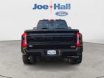 2027 Ford F-350 Platinum