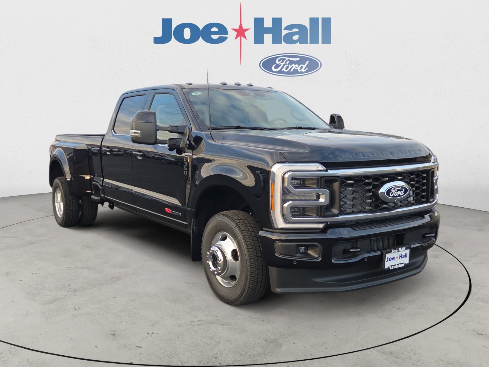2027 Ford F-350 Platinum