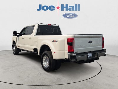 2024 Ford F-350 LARIAT
