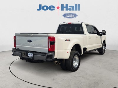 2024 Ford F-350 LARIAT