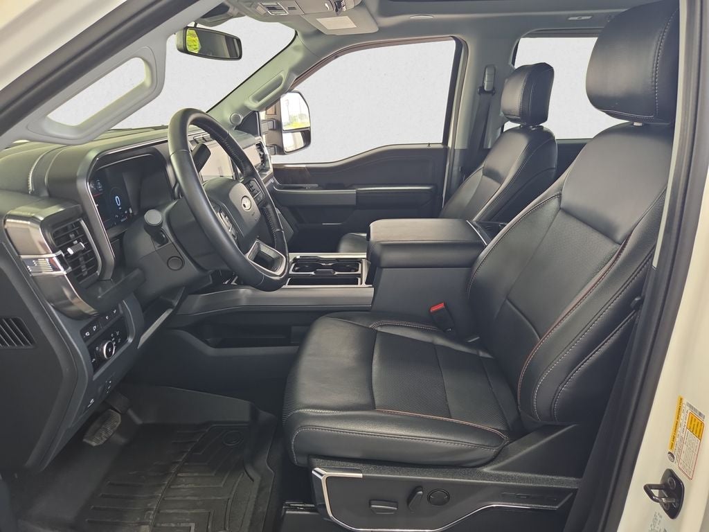 2024 Ford F-350 LARIAT