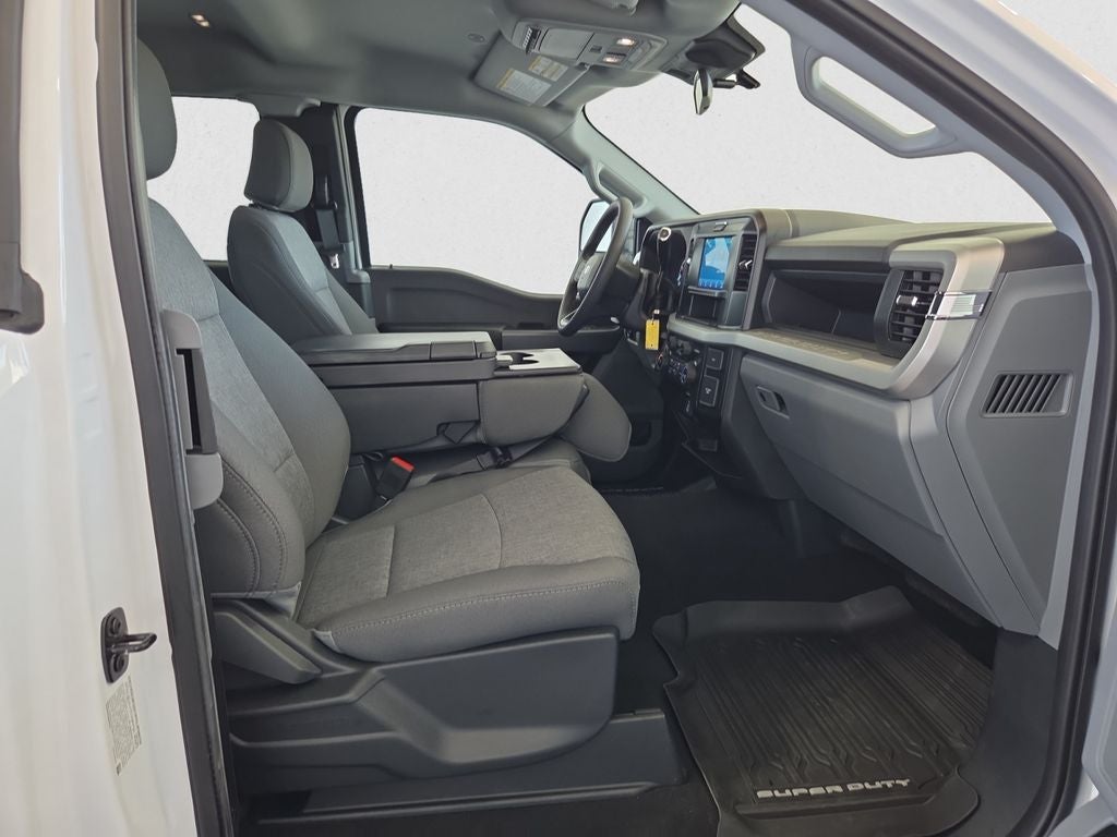 2025 Ford F-250 XL