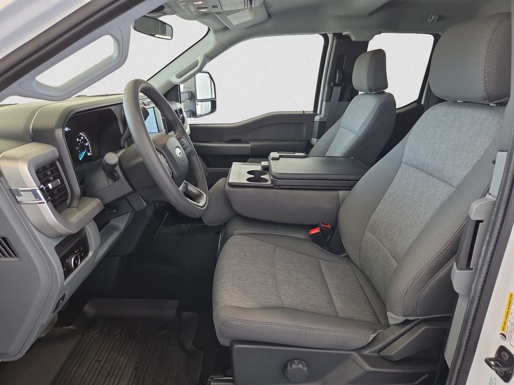 2025 Ford F-250 XL