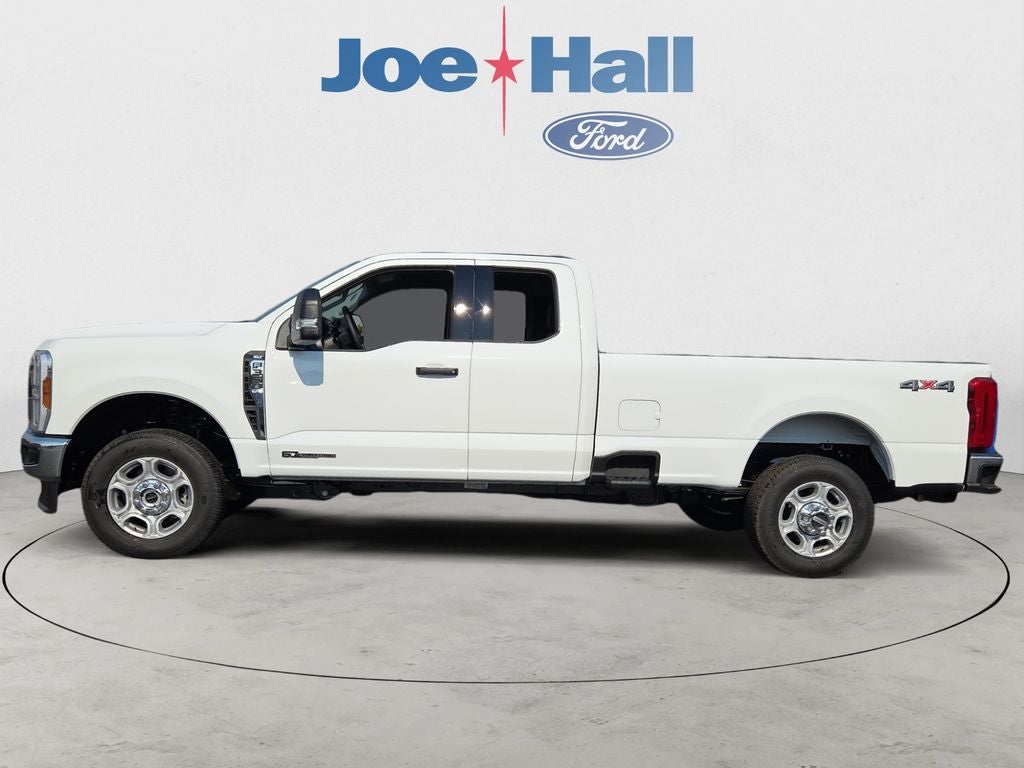 2026 Ford F-350 XLT