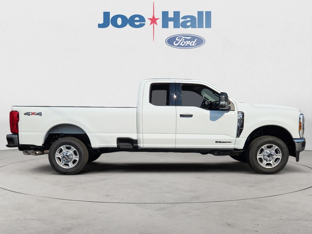 2026 Ford F-350 XLT