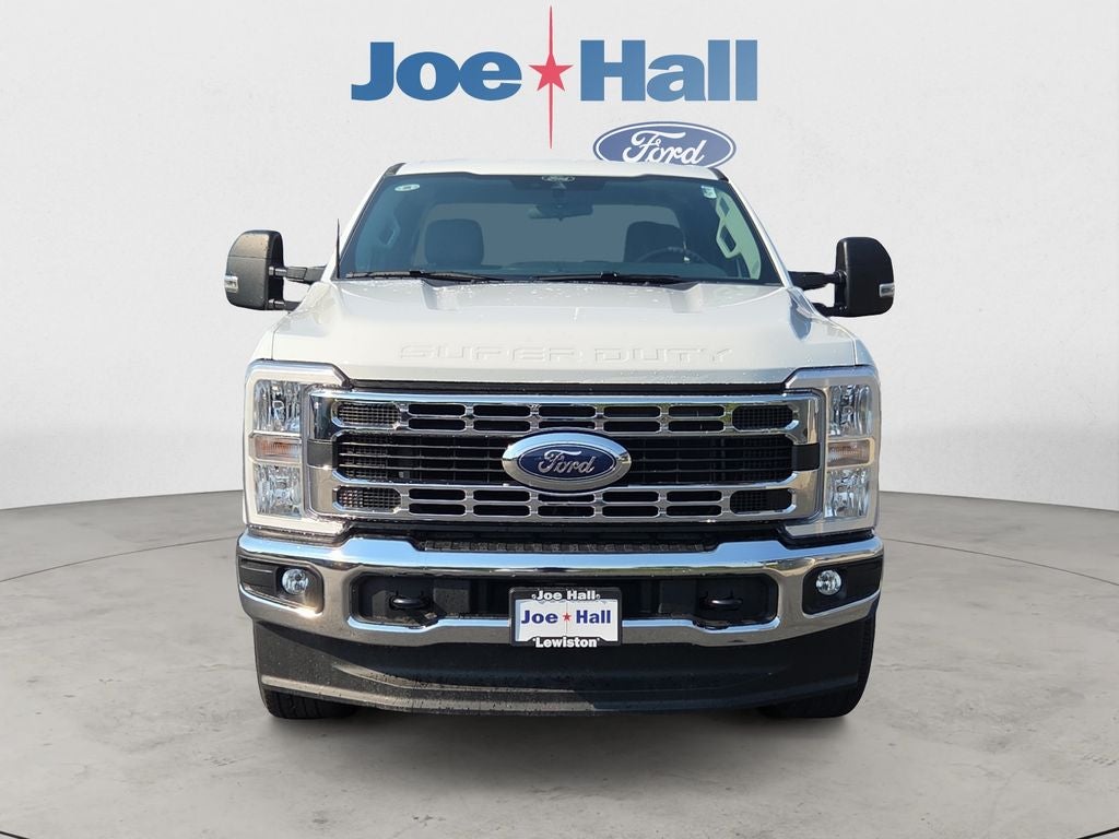 2026 Ford F-350 XLT