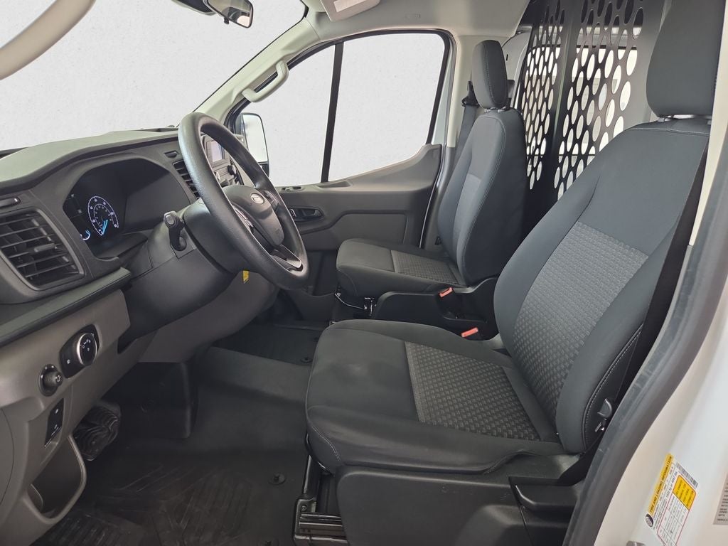 2025 Ford Transit Van Base