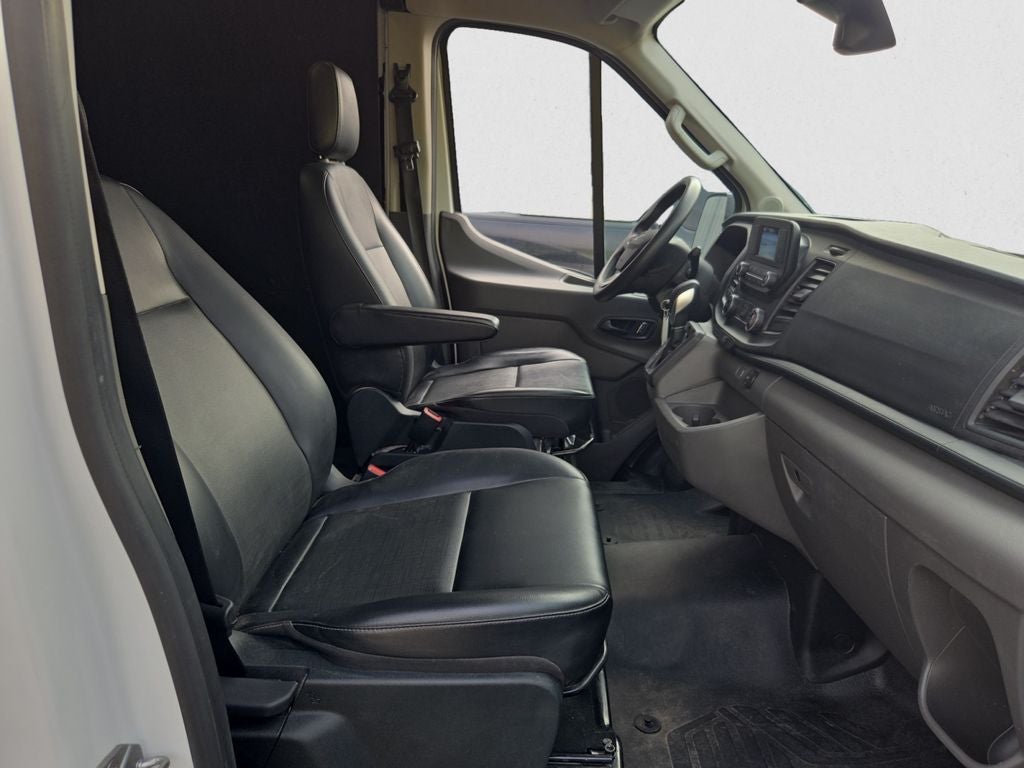2025 Ford Transit Van Base