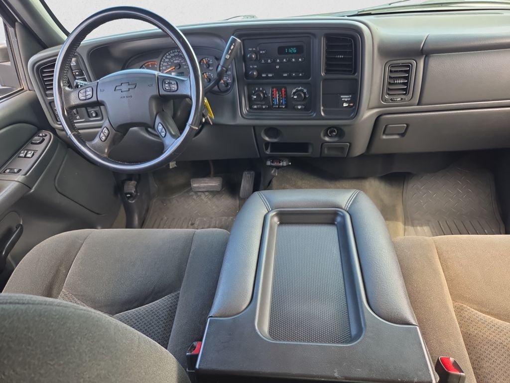 2004 Chevrolet Silverado LS