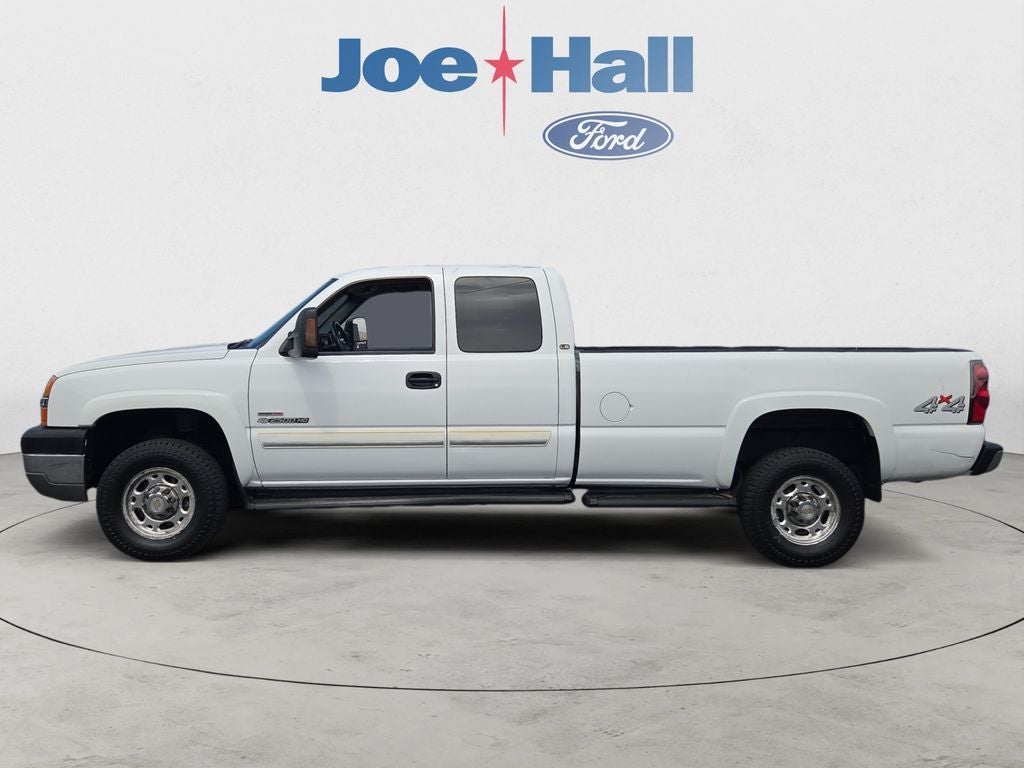 2004 Chevrolet Silverado LS