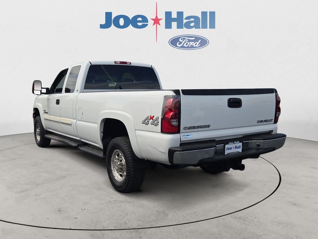 2004 Chevrolet Silverado LS