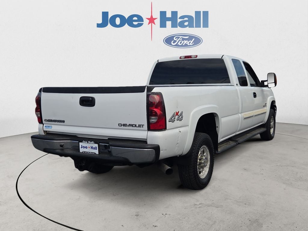 2004 Chevrolet Silverado LS