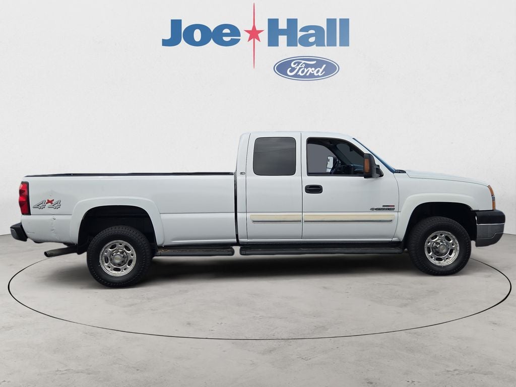 2004 Chevrolet Silverado LS