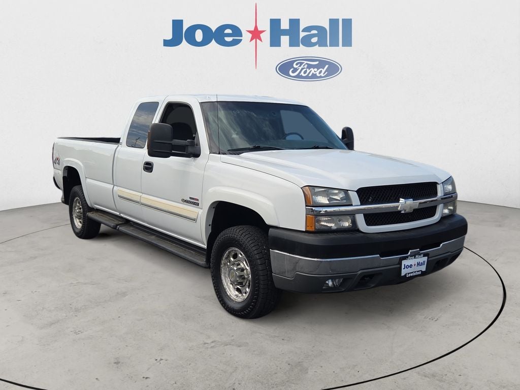 2004 Chevrolet Silverado LS