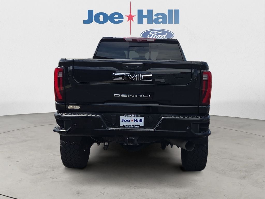 2024 GMC Sierra Denali
