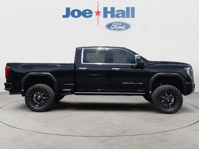 2024 GMC Sierra Denali
