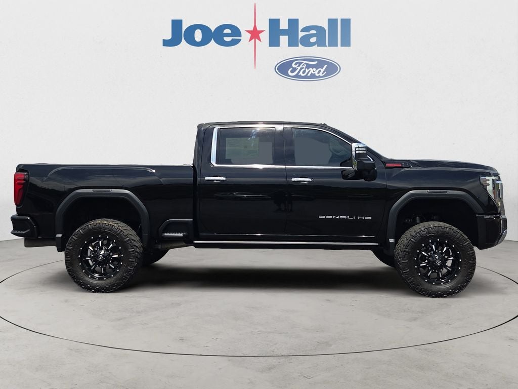2024 GMC Sierra Denali
