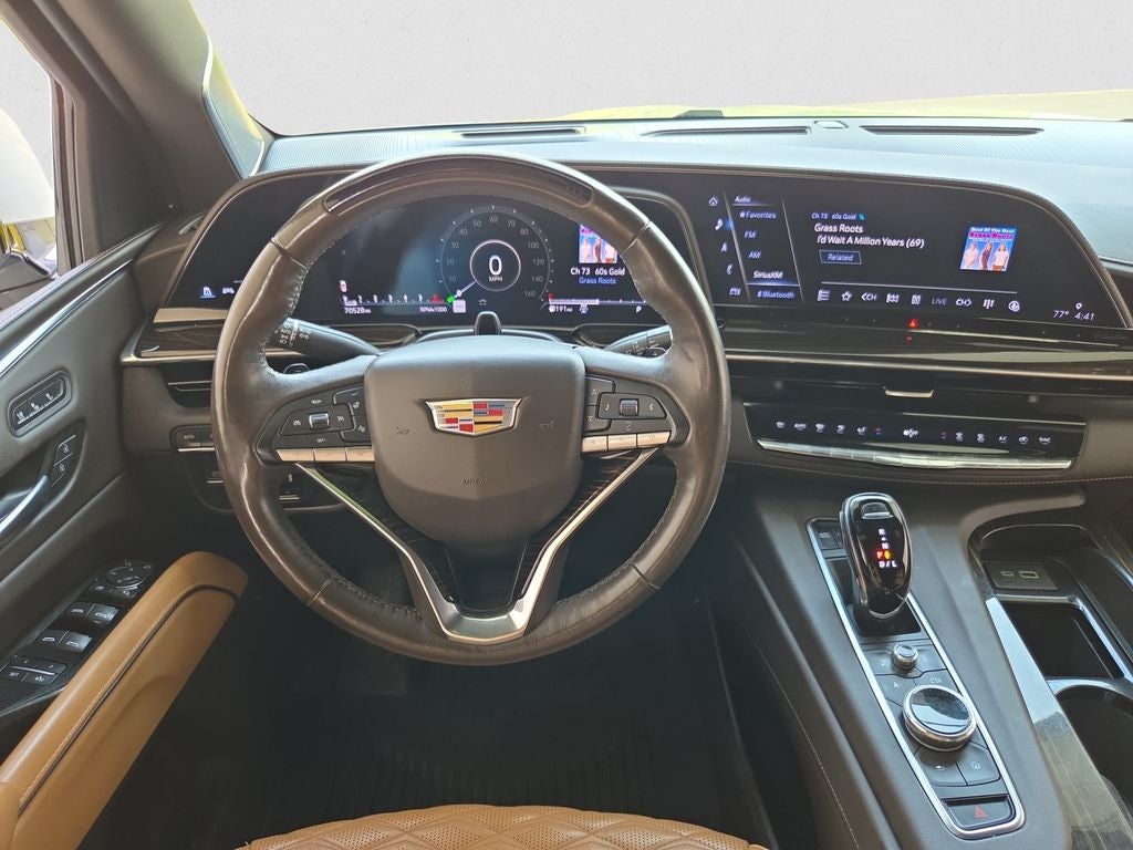 2023 Cadillac Escalade ESV 4WD Premium Luxury
